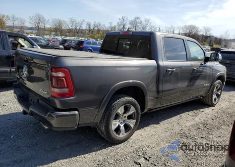 2019 Ram 1500 Laramie z USA, uszkodzony, nr VIN 1C6SRFJT7KN716093